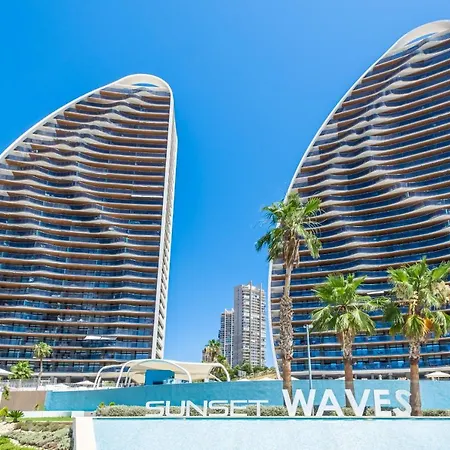 Sunset Waves Deluxe Poniente * Benidorm