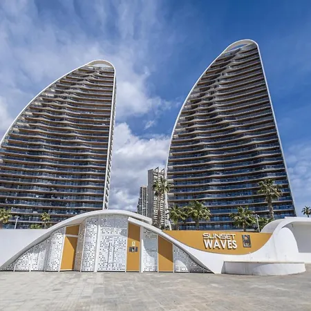 Sunset Waves Deluxe Poniente Benidorm