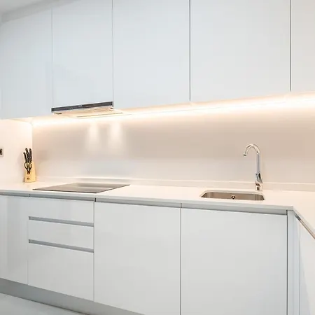 Apartment Sunset Waves Deluxe Poniente *